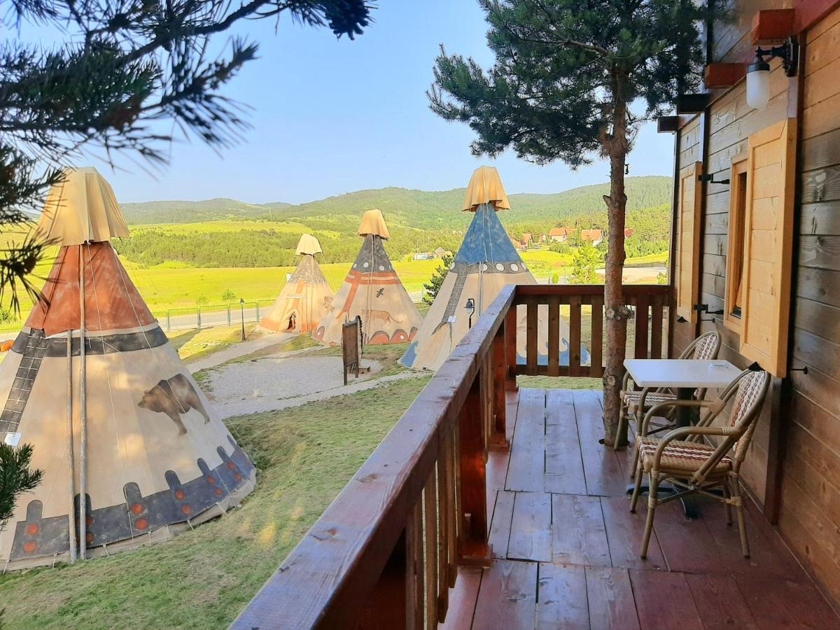 El Paso City, Zlatibor - Unique Wooden Cottages, Treehouse, Wild West Rooms, Accommodation 1-6 People מראה חיצוני תמונה