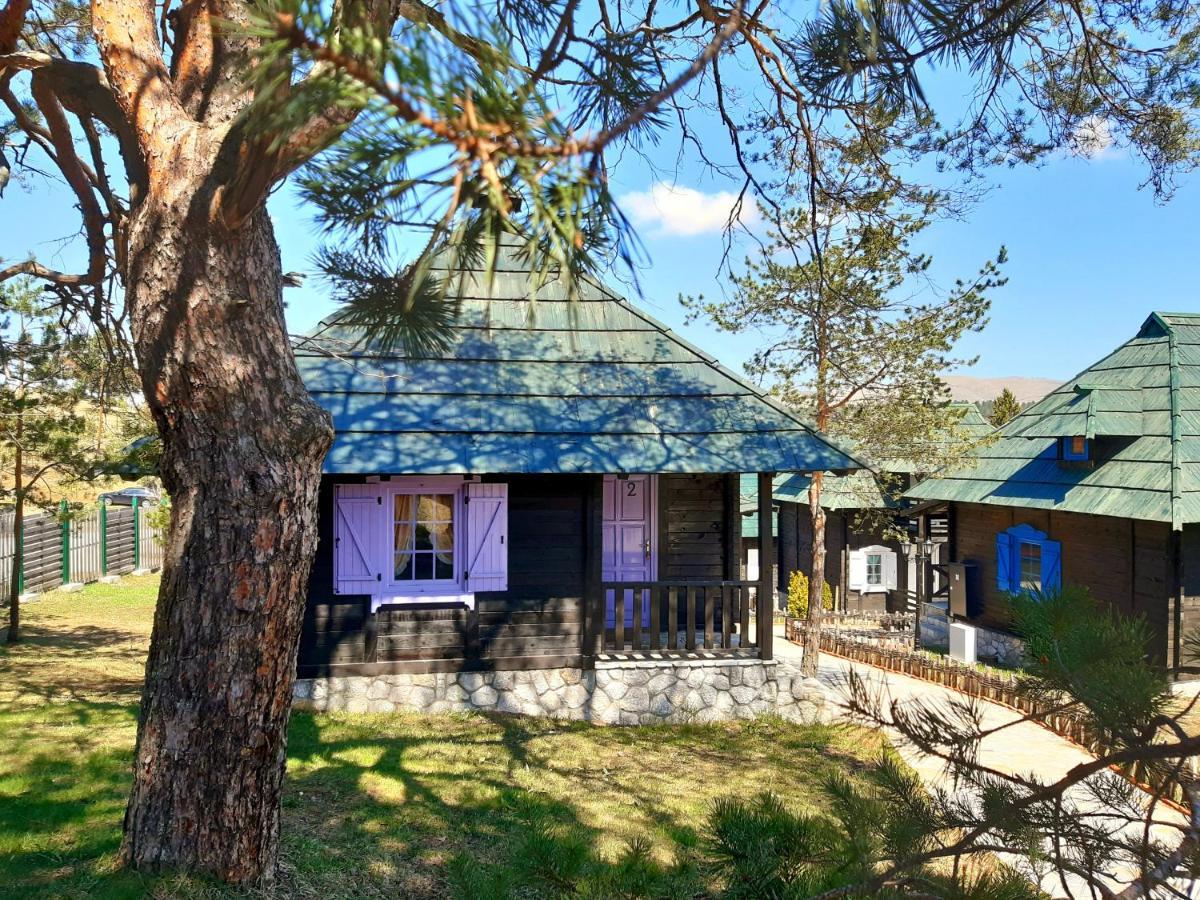 El Paso City, Zlatibor - Unique Wooden Cottages, Treehouse, Wild West Rooms, Accommodation 1-6 People מראה חיצוני תמונה