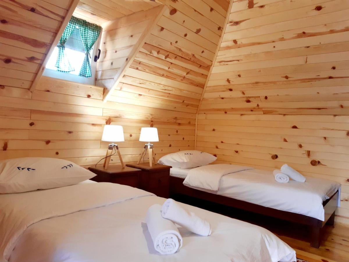 El Paso City, Zlatibor - Unique Wooden Cottages, Treehouse, Wild West Rooms, Accommodation 1-6 People מראה חיצוני תמונה