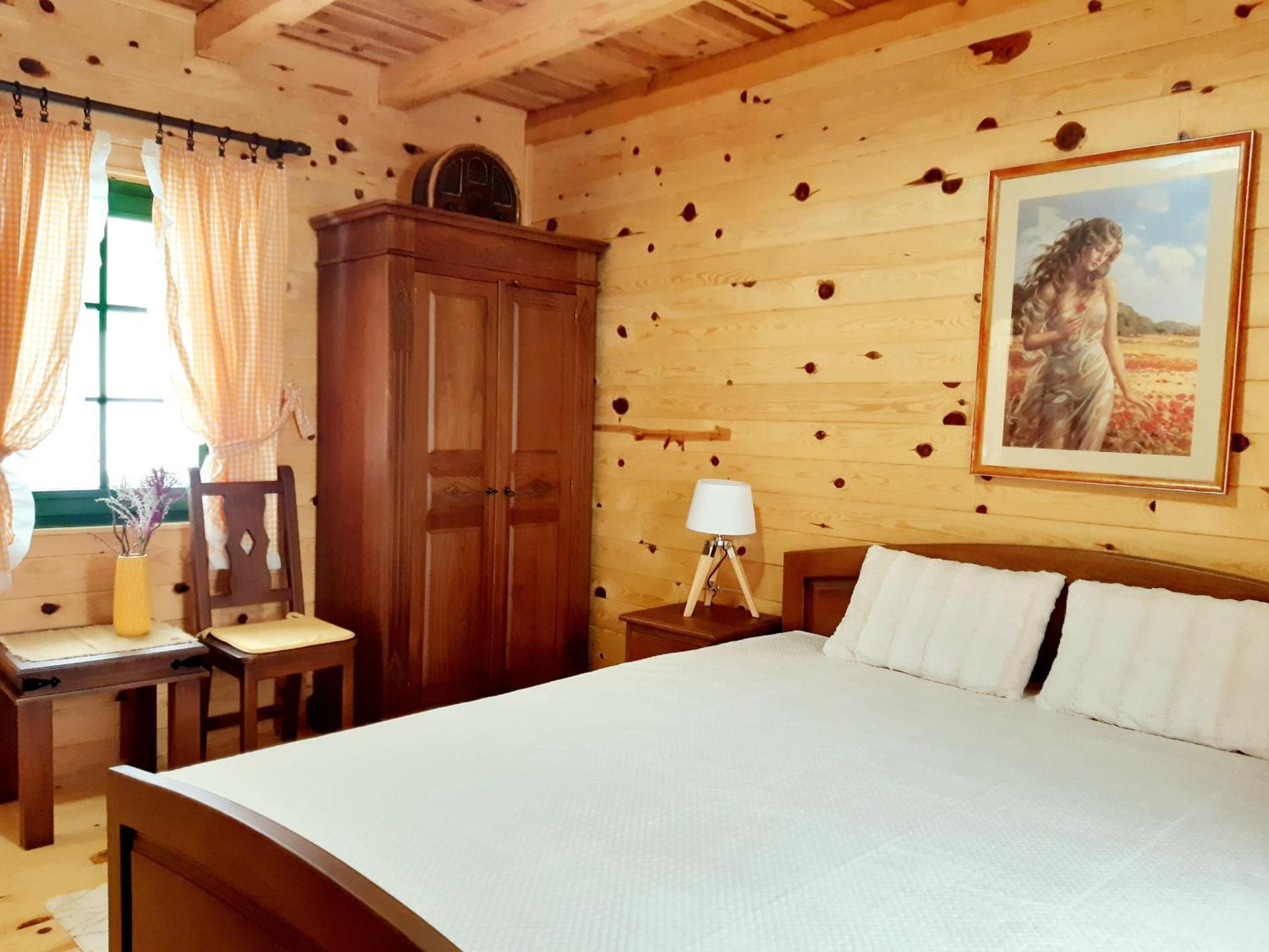 El Paso City, Zlatibor - Unique Wooden Cottages, Treehouse, Wild West Rooms, Accommodation 1-6 People מראה חיצוני תמונה