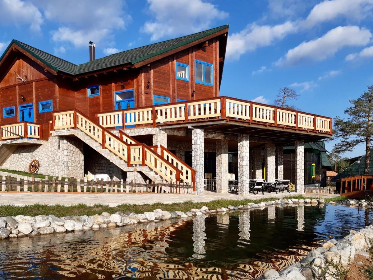 El Paso City, Zlatibor - Unique Wooden Cottages, Treehouse, Wild West Rooms, Accommodation 1-6 People מראה חיצוני תמונה